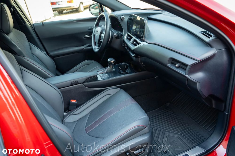 Lexus UX 250h GPF F Sport AWD - 18