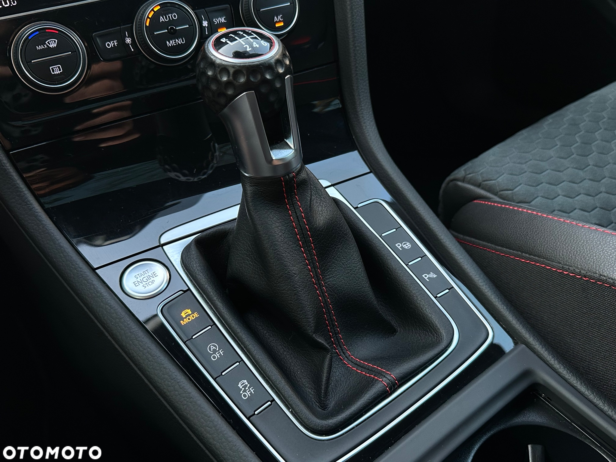 Volkswagen Golf VII 2.0 TSI BMT GTI Performance - 17