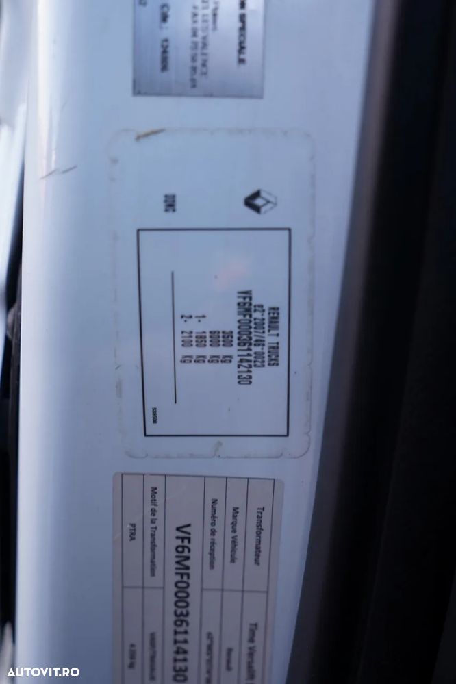 Renault MASTER / ELEVATOR BASIC - 10,5 m / TABLĂ + ELEVATOR / - 28