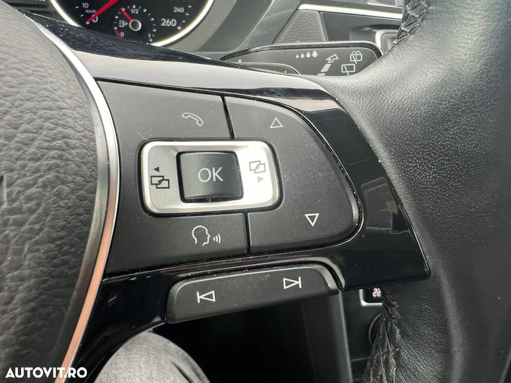 Volkswagen Tiguan 2.0 TDI SCR 4MOTION DSG Highline - 13