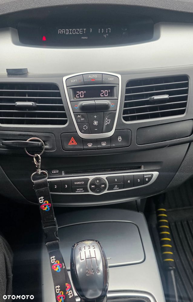 Renault Laguna 2.0 dCi Privilege - 13