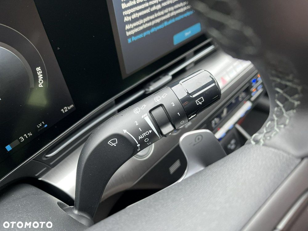 Hyundai Kona 64kWh Executive - 25