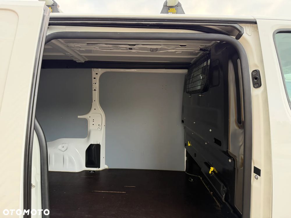 Toyota Proace 2,0 L3H1 - 37