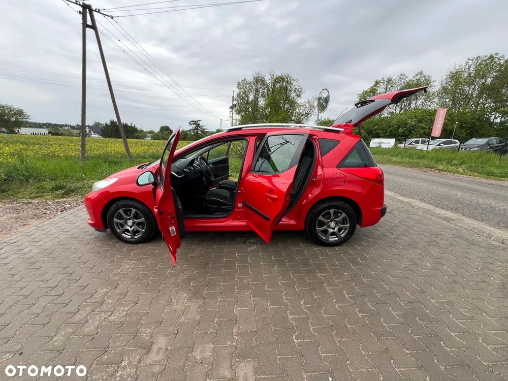 Peugeot 207 1.4 Trendy - 25
