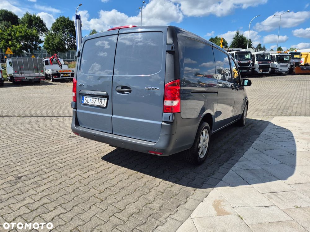 Mercedes-Benz Vito 110 CDi - SERWISOWANY - NISKI PRZEBIEG - RZADKI KOLOR - BOGATE WYPOSAŻENIE - EURO 6 - 9