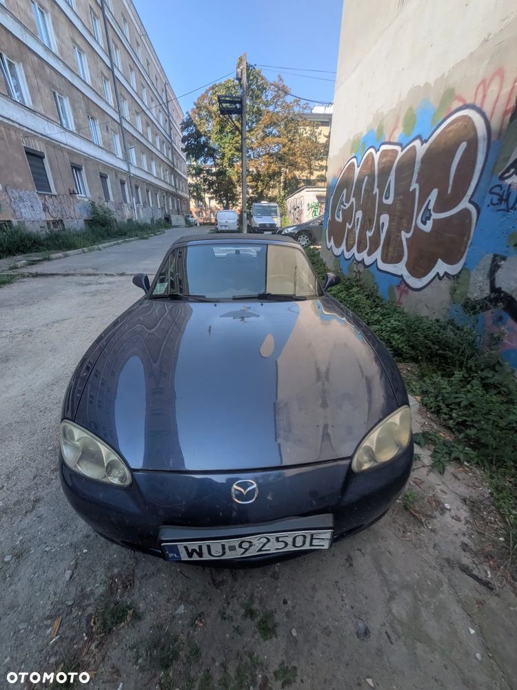 Mazda MX-5 1.8 16V - 24