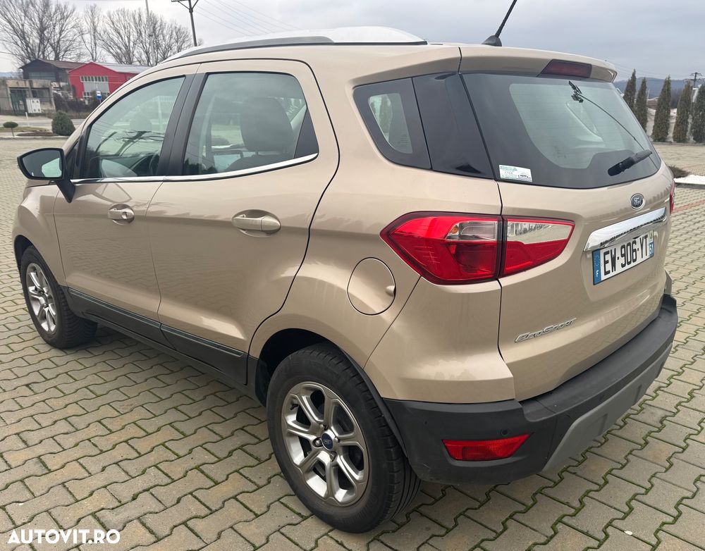 Ford EcoSport - 13