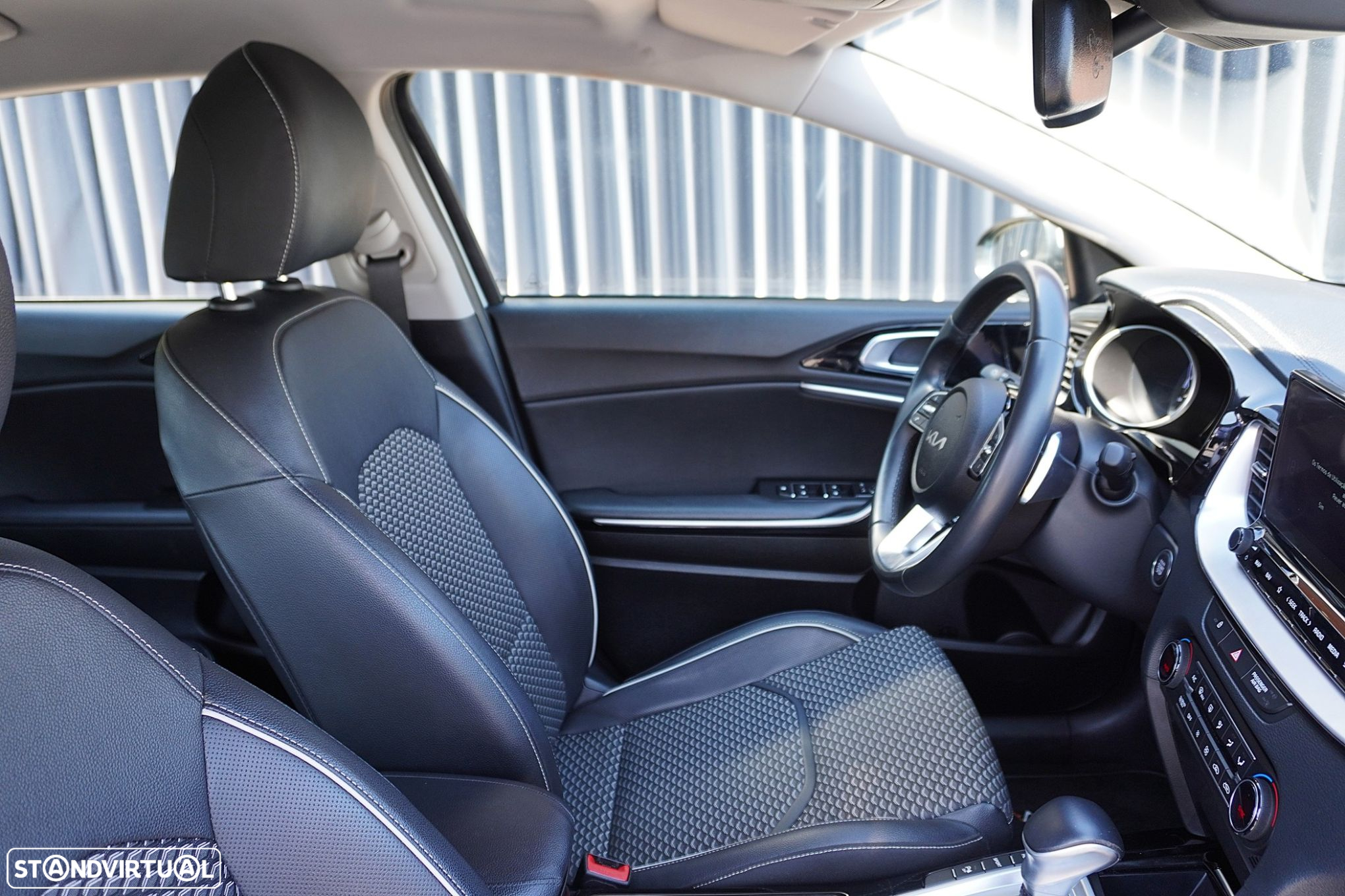 Kia XCeed 1.6 GDi PHEV Drive - 18