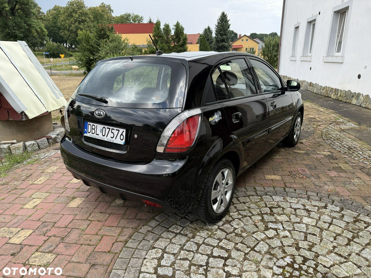 Kia Rio 1.4 Comfort - 4