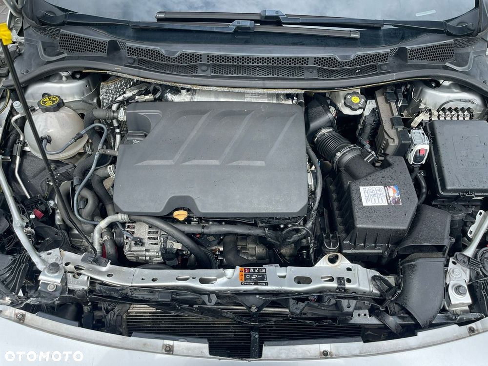 Opel Astra 1.5 CDTI Edition S&S - 12