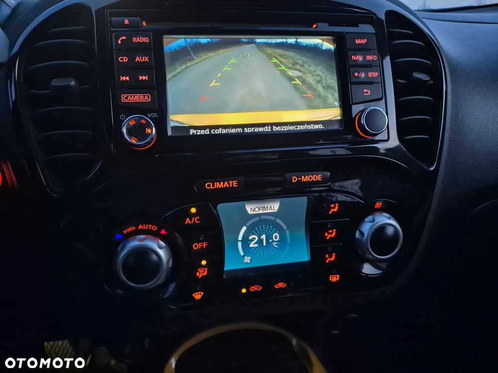Nissan Juke 1.2 DIG-T N-Connecta EU6 - 19