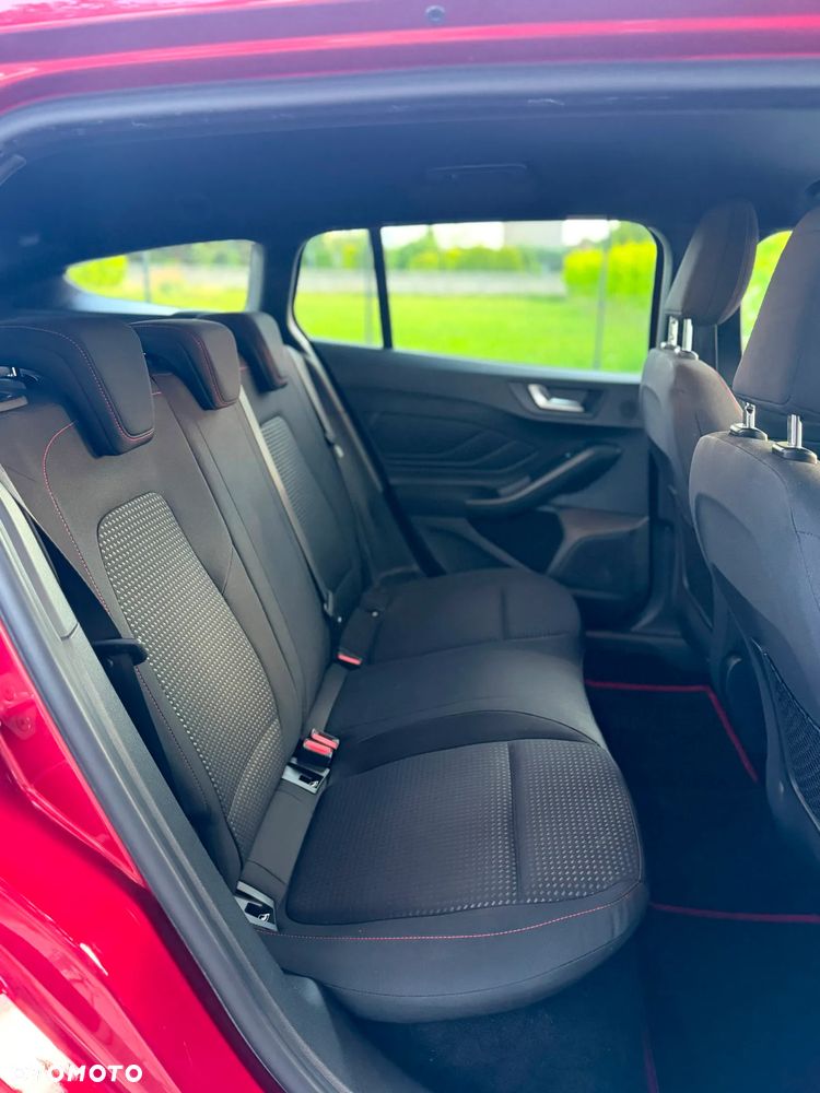 Ford Focus - 19