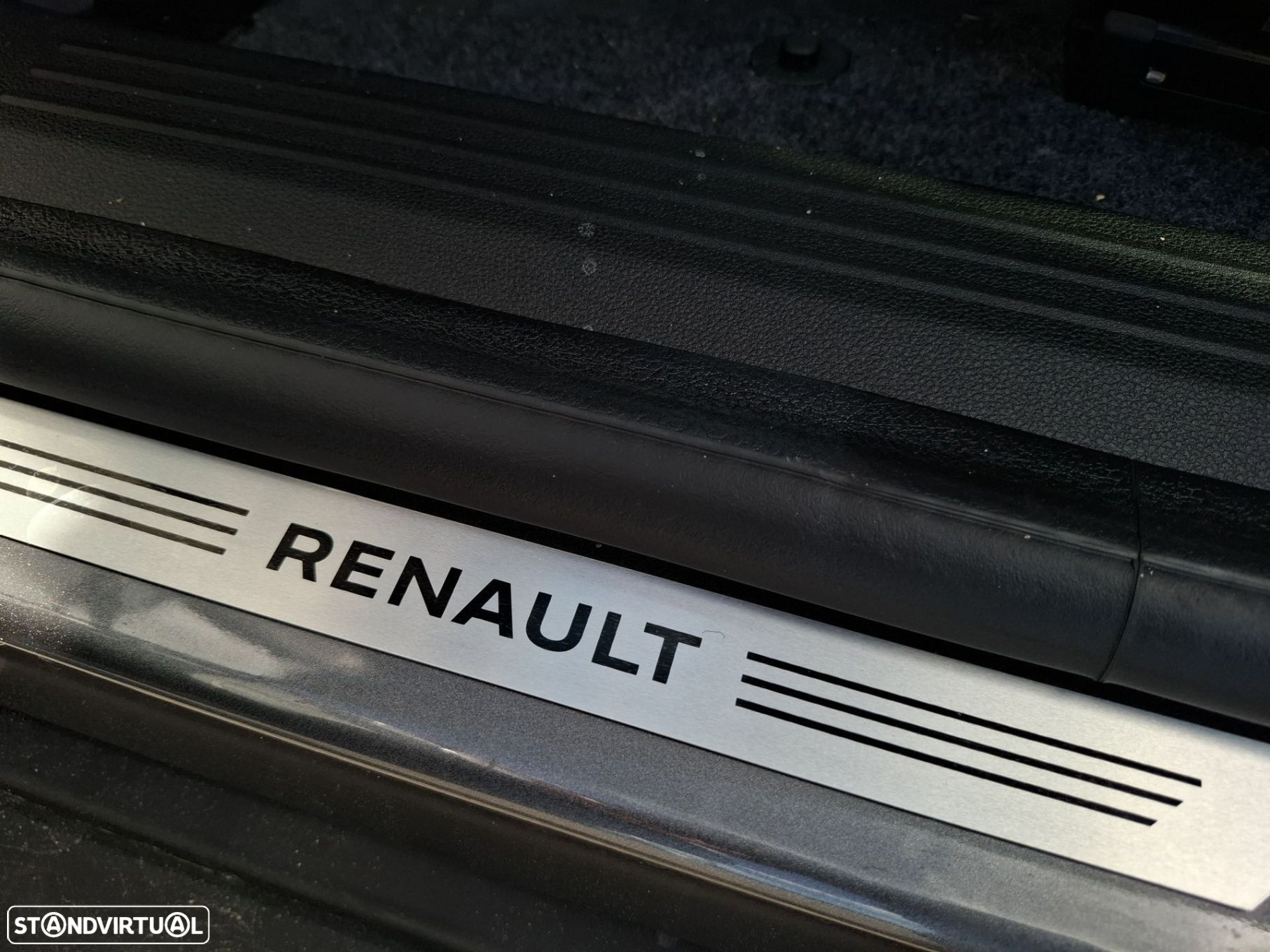 Renault Scénic E-Tech 87 kWh Iconic - 27