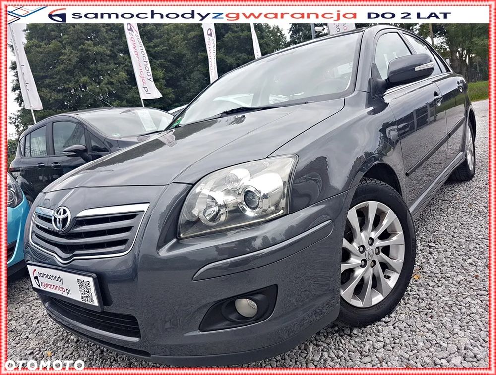 Toyota Avensis 2.0 VVT-i Executive - 1