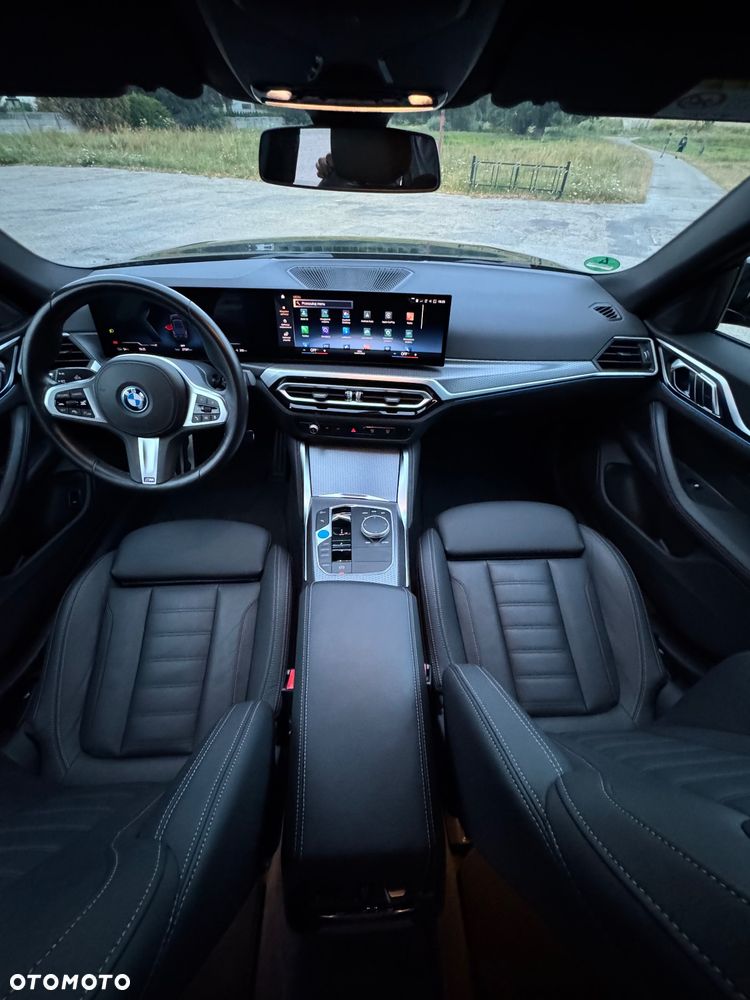 BMW i4 70.3kWh eDrive 35 M Sport - 8