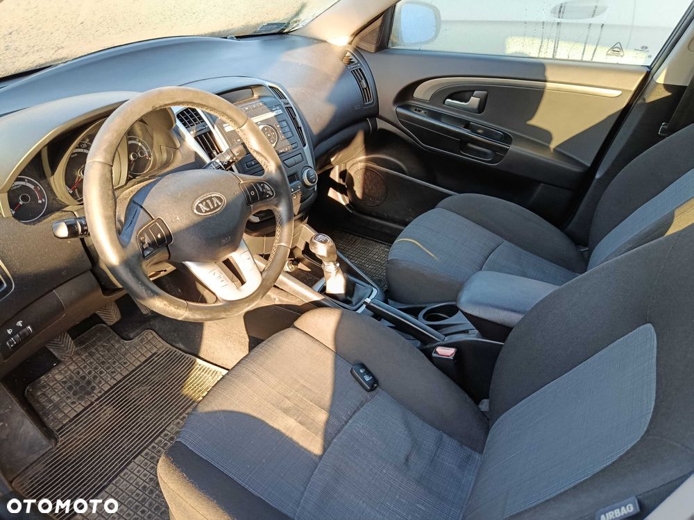 KIA Ceed 1.6d D4FB 2011r NA CZĘŚCI - 6
