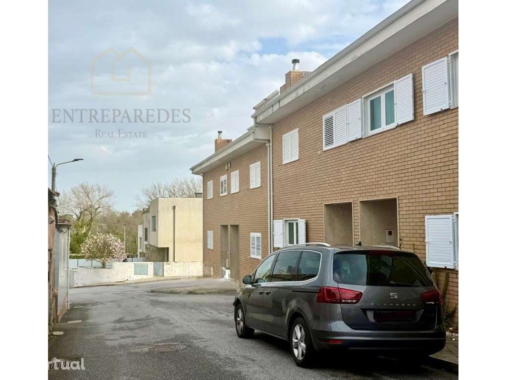 Moradia em banda T3+1 com terraço, perto da praia - para comprar em... - Grande imagem: 3/13