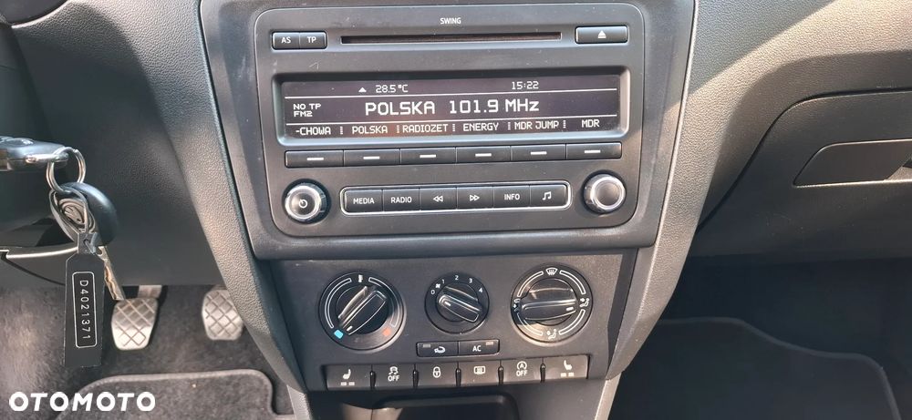 Skoda RAPID 1.2 TSI Ambition - 10