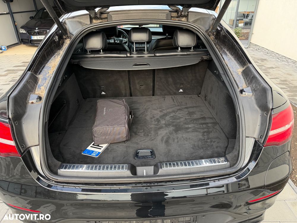 Mercedes-Benz GLC Coupe 300 e 4MATIC - 5
