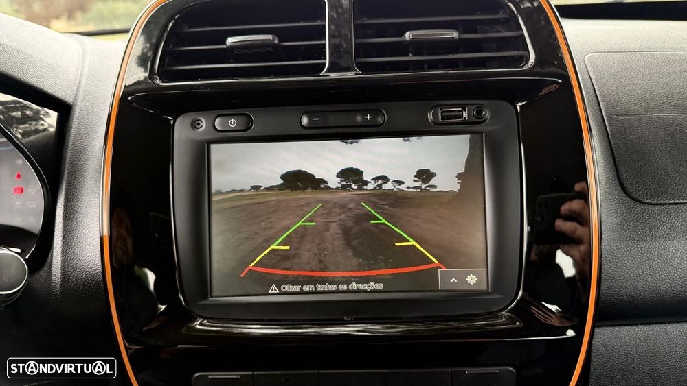 Dacia Spring Comfort Plus - 29