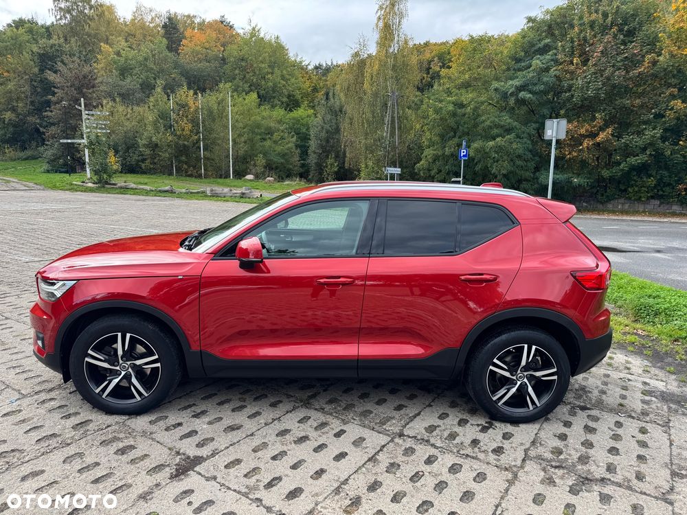 Volvo XC 40 T4 AWD Momentum - 4