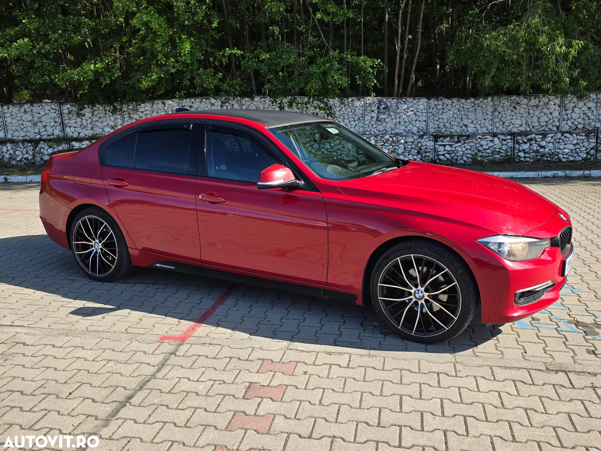 BMW Seria 3 320d Blue Performance Luxury Line - 5