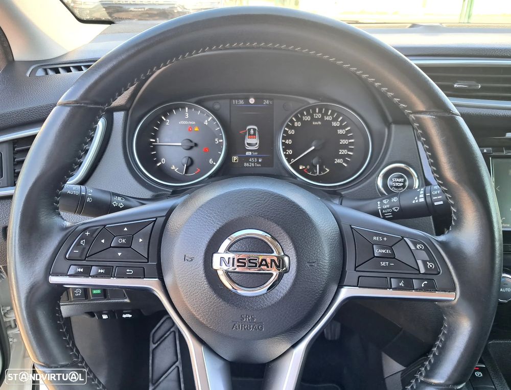 Nissan Qashqai 1.5 dCi N-Connecta DCT - 6