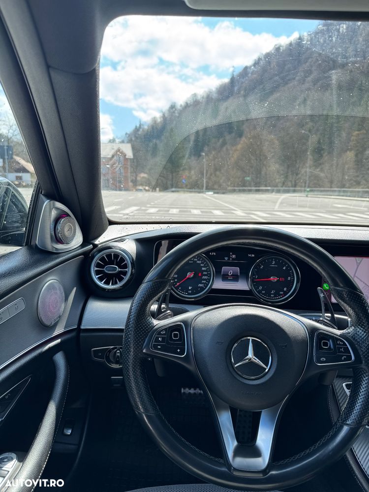 Mercedes-Benz E 220 d Aut. - 12
