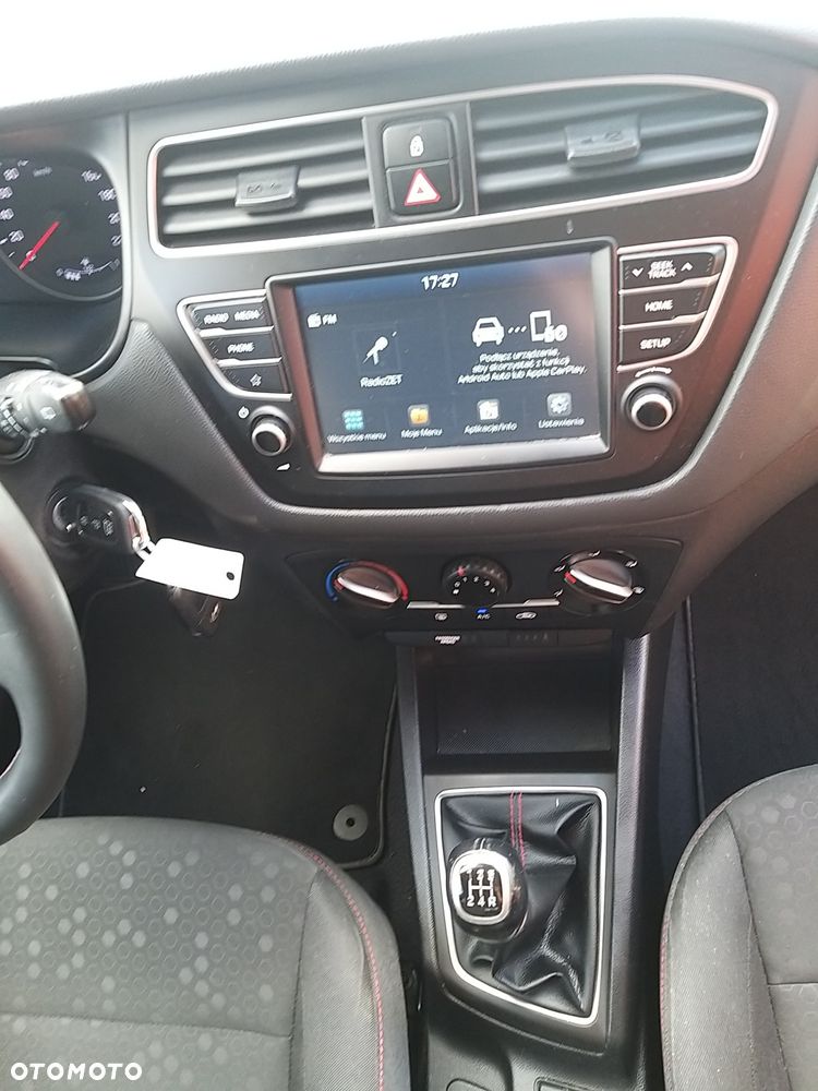 Hyundai i20 - 14