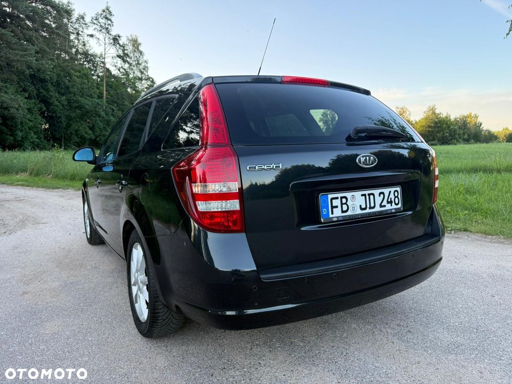 Kia Ceed - 5