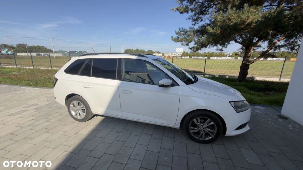 2022 Skoda Fabia, photograph 4