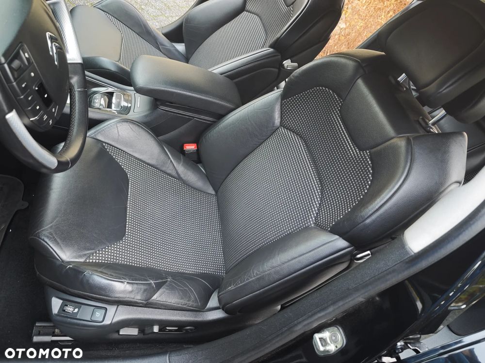 Citroën C5 2.0 HDi Exclusive - 15