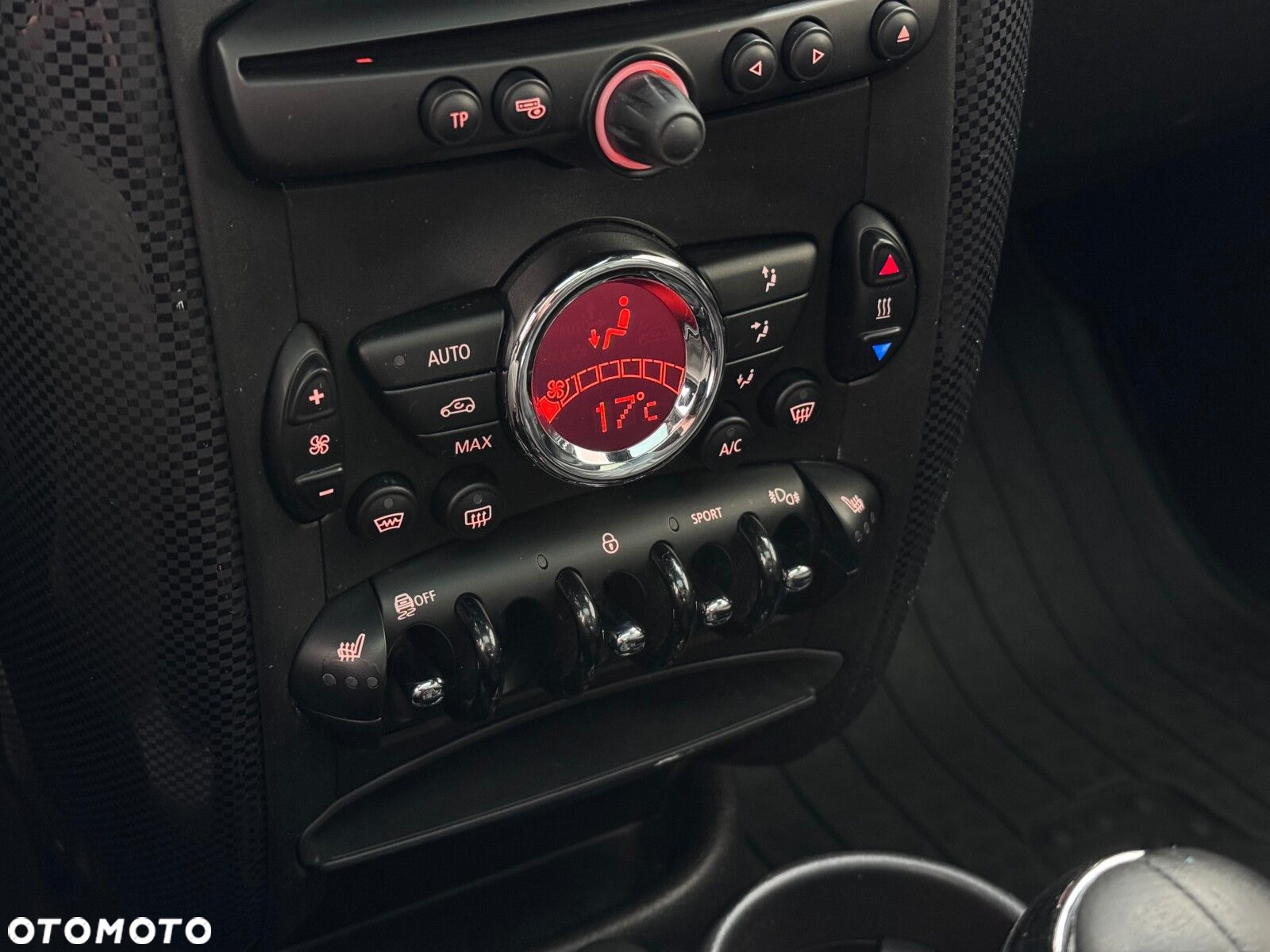 MINI Countryman - 25