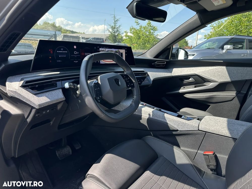 Peugeot 3008 1.2L 136 e-DCS6 MHEV Allure - 9