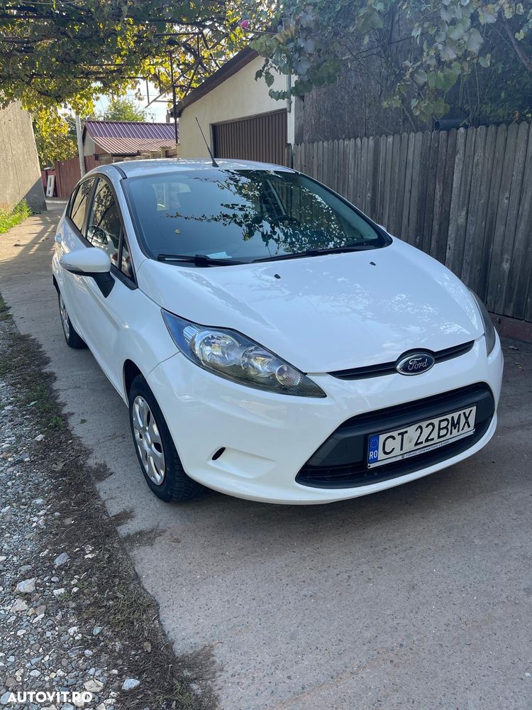 Ford Fiesta 1.4 TDCi Ambiente - 1