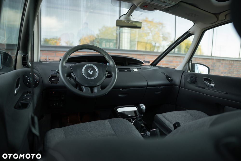 Renault Espace 2.0 dCi Voyage - 27