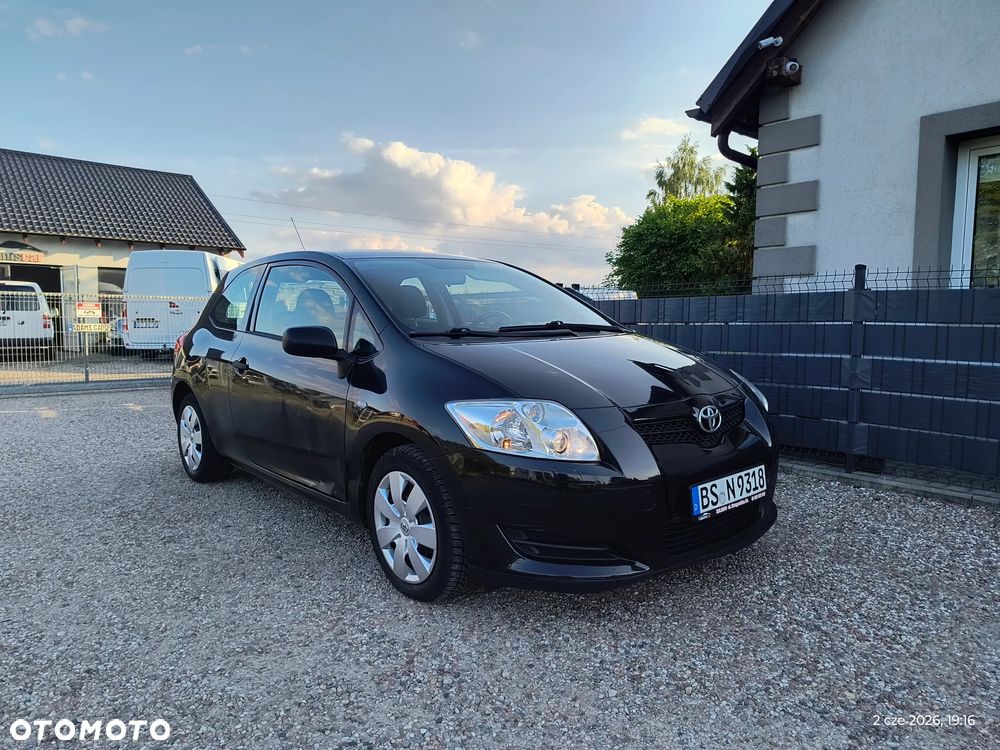 Toyota Auris 1.4 VVT-i Sol - 2
