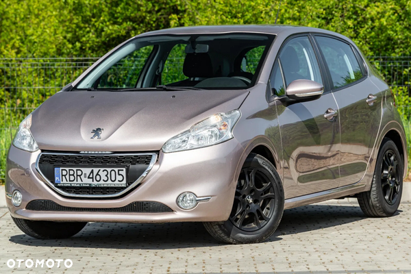 Peugeot 208 1.4 HDi Business Line