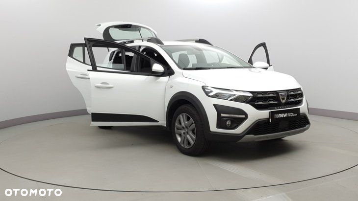 Dacia Sandero - 8