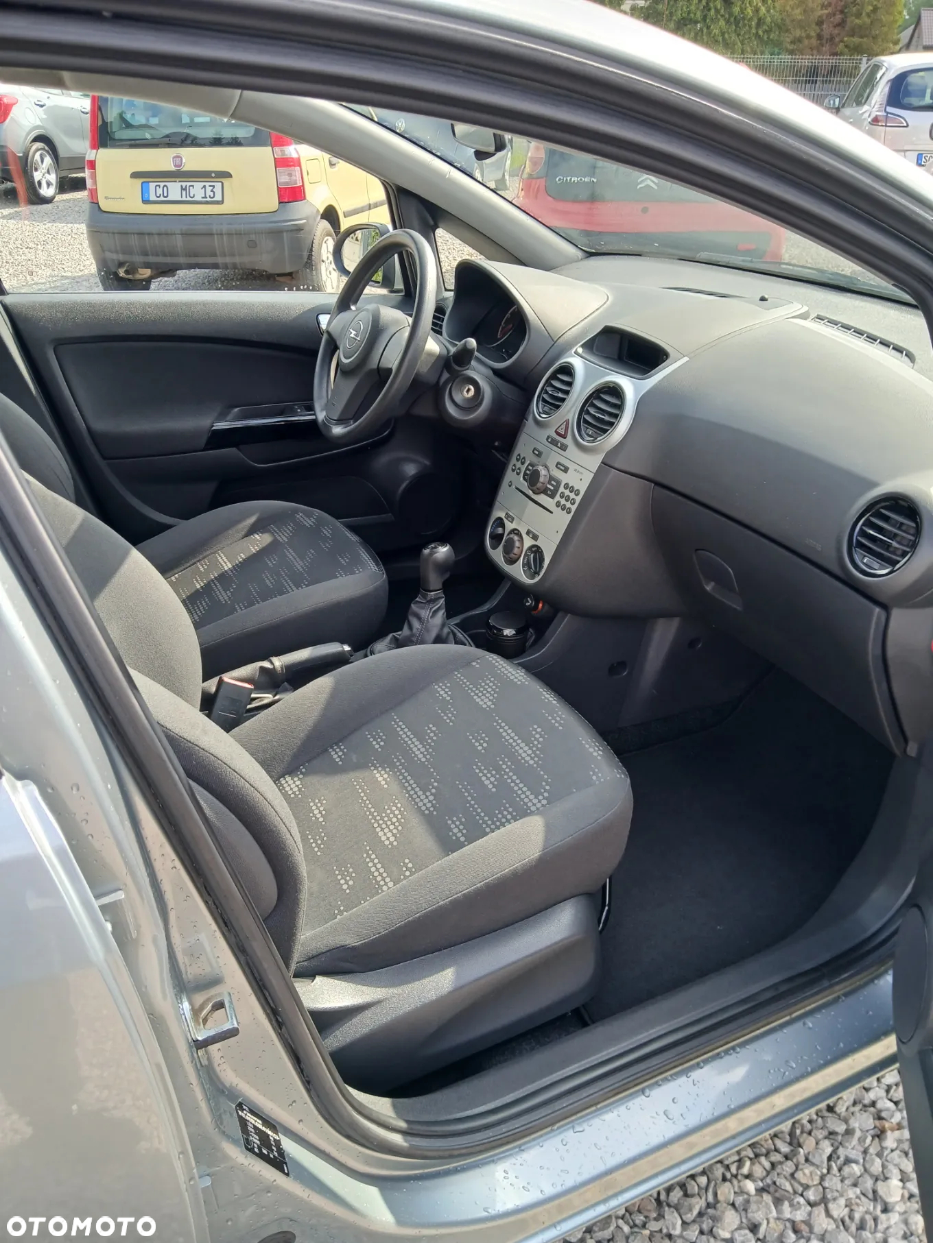 Opel Corsa - 25