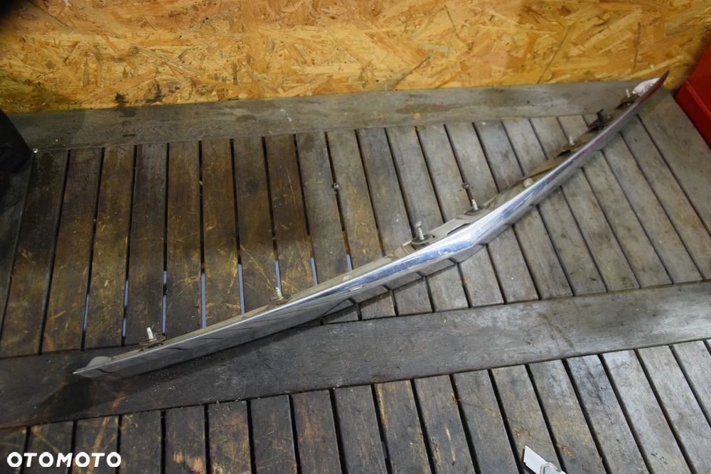 Opel Astra H HB 5D Listwa klapy chrom - 2