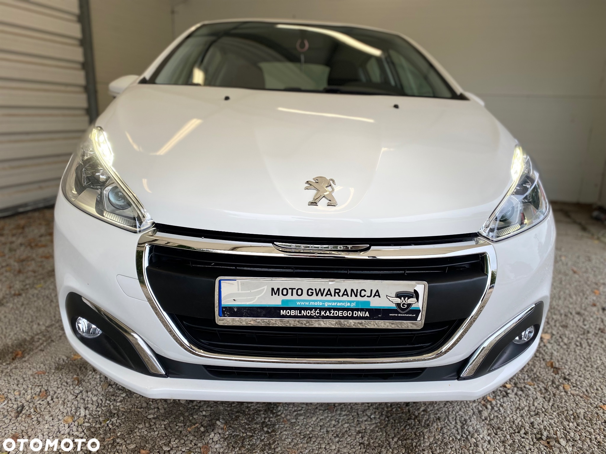 Peugeot 208 1.6 BlueHDi Active - 2