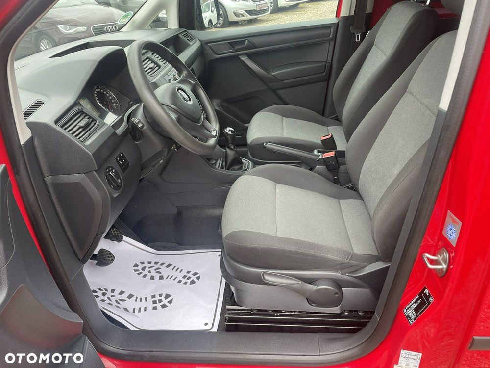 Volkswagen Caddy - 9