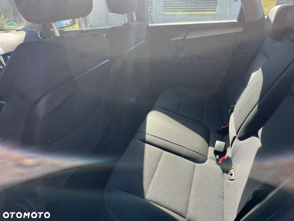 Audi A3 Sportback 1.8 TFSI Attraction - 10