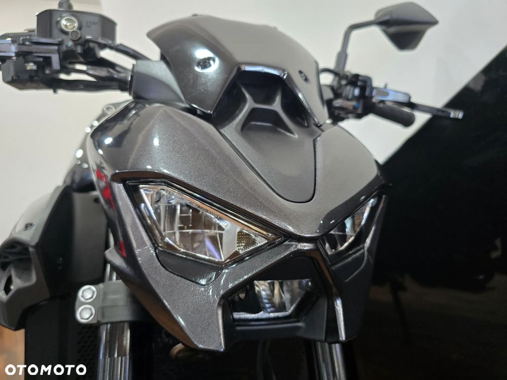 Kawasaki Z - 19