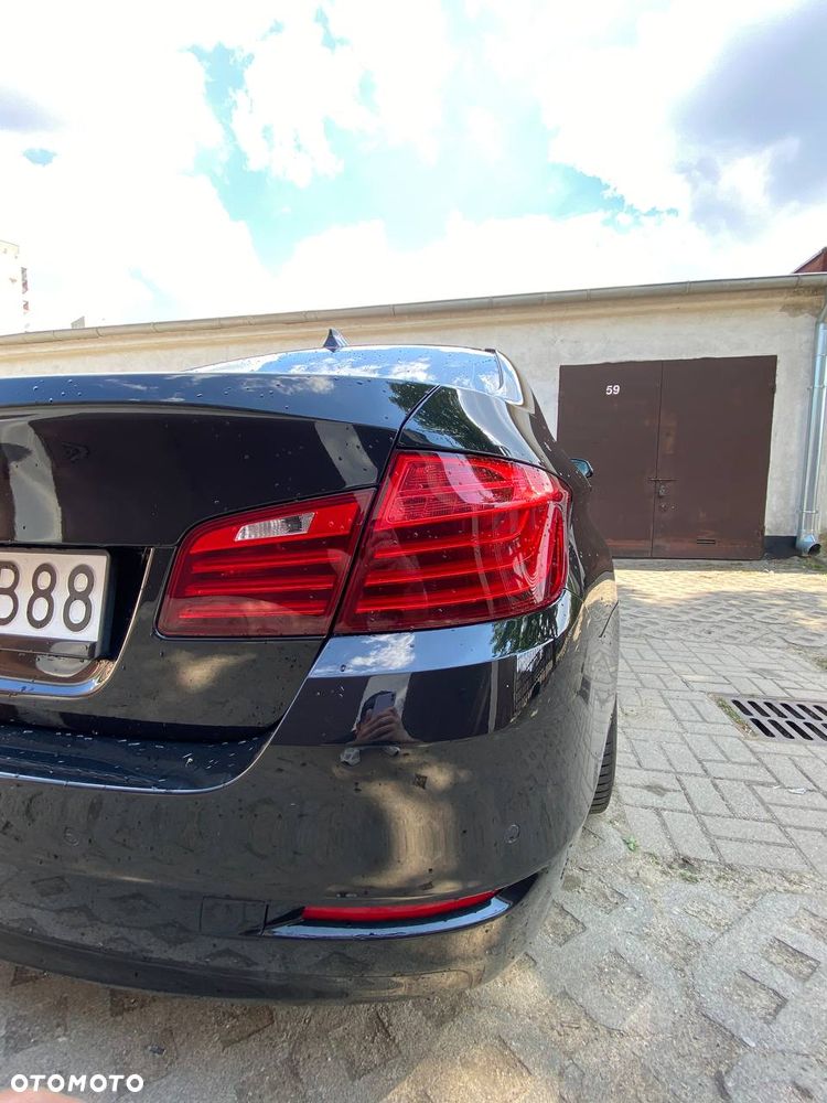 BMW Seria 5 530d Luxury Line - 9