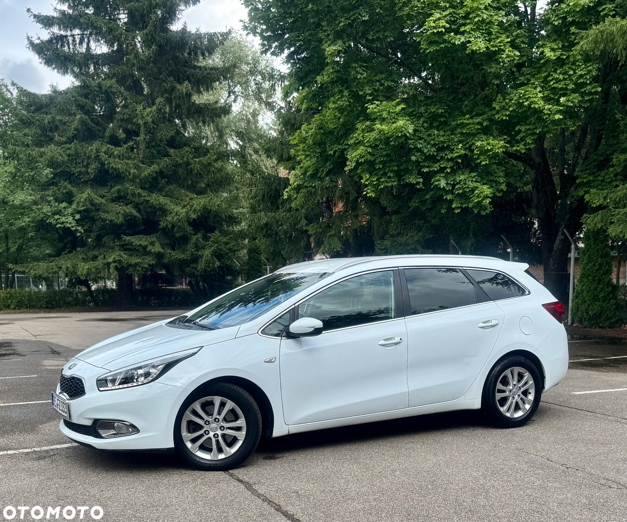 Kia Ceed 1.6 CRDi 128 Fifa World Cup Edition - 7