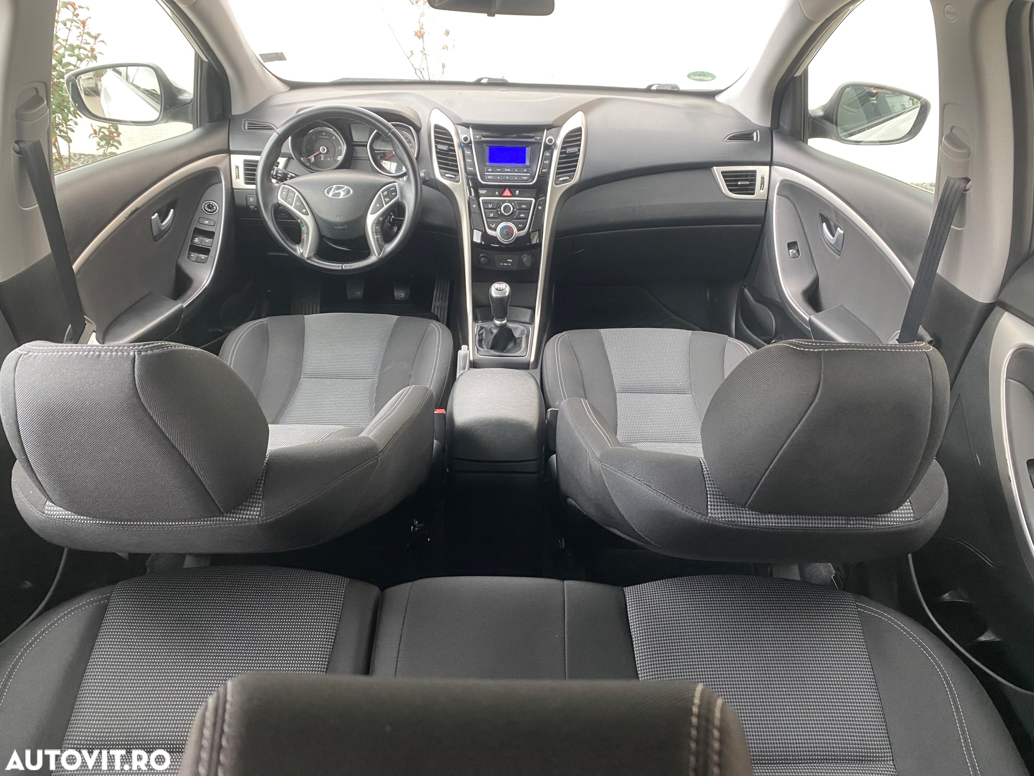 Hyundai i30 1.6 CRDI Comfort+ - 8