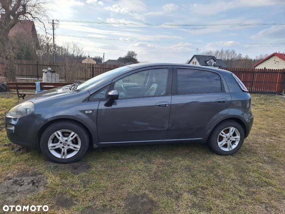 Fiat Punto 1.4 Easy Pakiet Easy Plus S&S - 4
