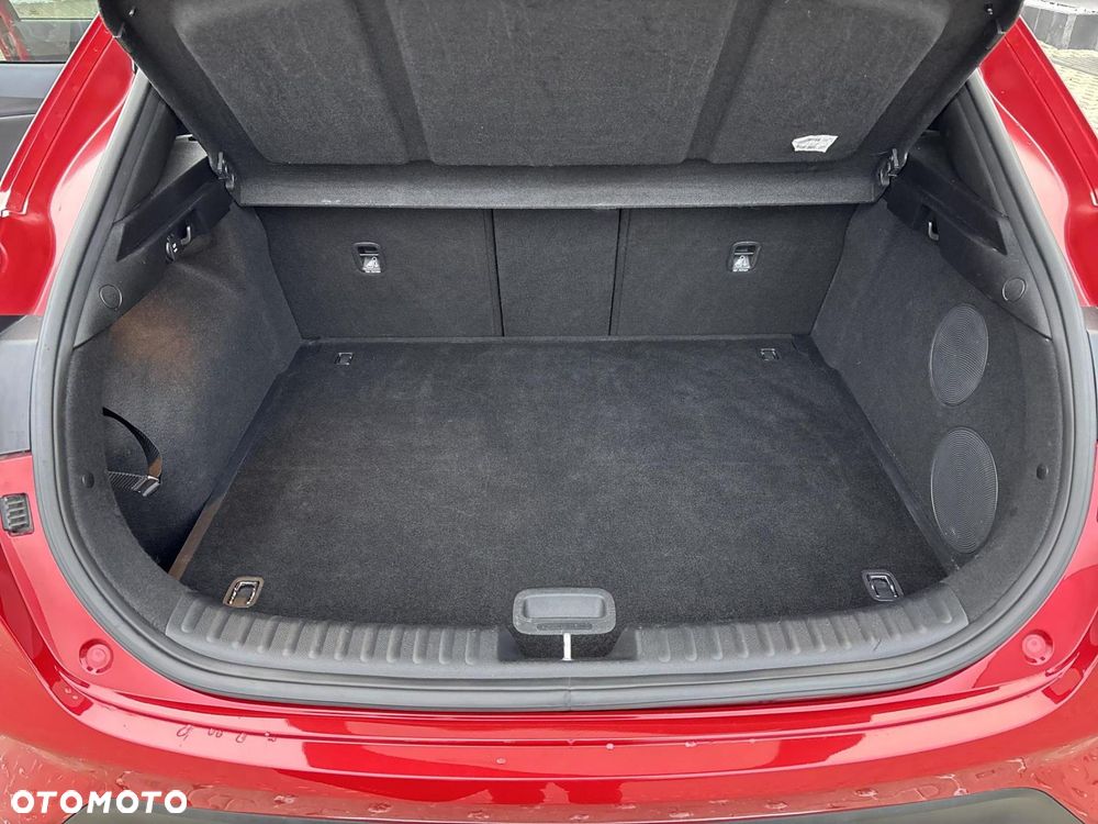 Kia XCeed 1.6 T-GDI Business Line DCT - 17